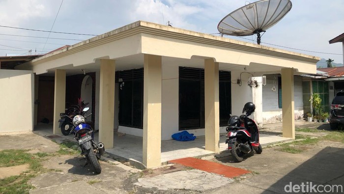 Rumah di Padang yang dijadikan tempat ibadah jemaat gereja. (M Afdal/detikSumut)