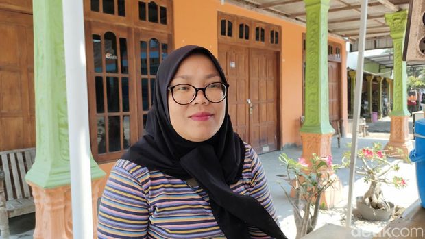 Sumur kawak yang berada di tengah jalan di Desa Taraman, Sidoharjo, Sragen, Kamis (31/8/2023).