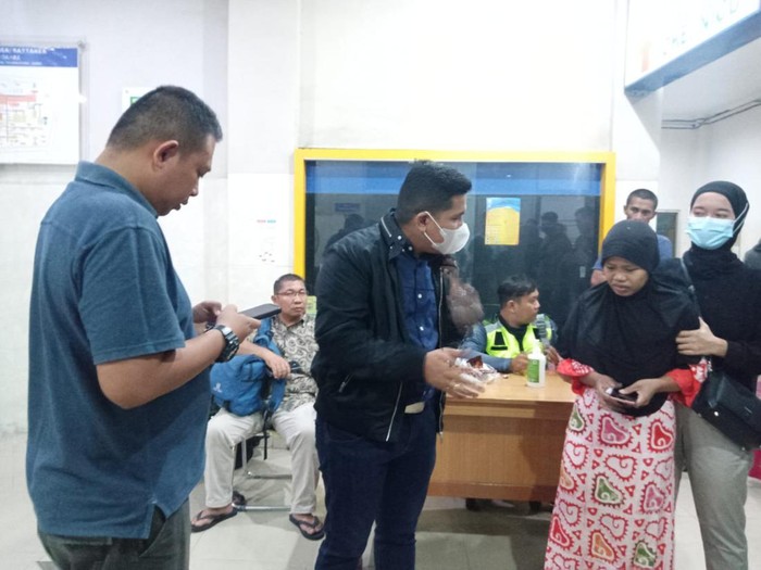Keluarga tahanan titipan yang tewas di dalam lapas di Jambi.