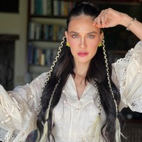 Pesta bertema Lunachella itu digelar di Bali akhir pekan lalu. Jadi ratu sehari di pesta ulang tahunnya, Luna Maya tampil dengan berbagai gaya penuh pesona. Foto: Instagram/@lunamaya