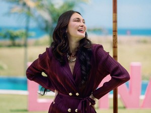 Luna Maya Pamer Wajah Asli Tanpa Makeup, Ngaku Sudah Mulai Keriput