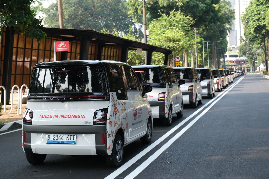 Wuling Air ev jadi kendaraan resmi KTT ASEAN 2023.