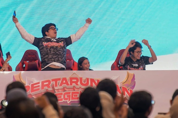 Alam Ganjar Unjuk Kobolehan Main Mobile Legend Bareng Raffi Ahmad hingga Atta Halilintar