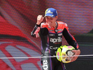 Aleix Espargaro Puji Satu Pebalap Muda: Tak Seperti Pemula