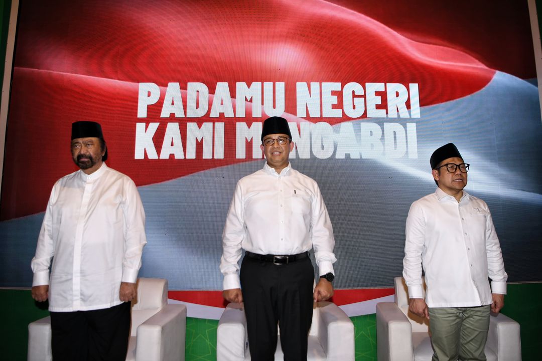 Bakal capres dari Partai NasDem Anies Baswedan dan bakal cawapres sekaligus Ketum PKB Muhaimin Iskandar atau Cak Imin resmi melakukan deklarasi. Deklarasi Anies-Cak Imin dilakukan di Hotel Majapahit, Surabaya, Sabtu (2/9/2023).