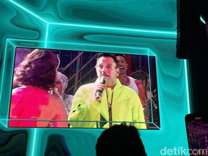 Raffi Ahmad Cari Laudya Cynthia Bella Saat BBB Manggung di Synchronize Fest