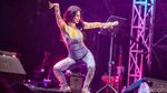 Cetar! Goyangan Dewi Perssik Panaskan Panggung Synchronize Fest 2023