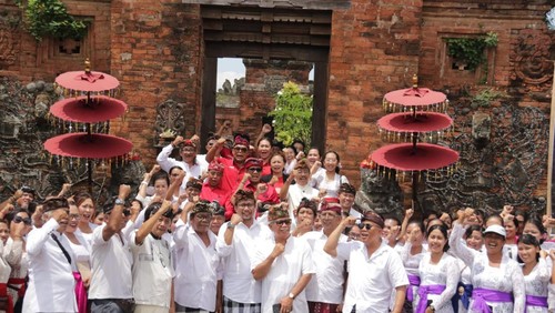 Deklarasi dukungan kepada Ganjar Pranowo sebagai capres 2024 oleh DPC PDIP Tabanan di Puri Kaba Kaba, Kecamatan Kediri, Minggu (3/9/2023). (istimewa)