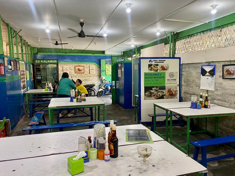 Di Mangga Besar Ada Bakso Matador dan Es Kalamur yang Legendaris