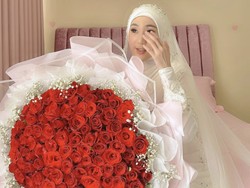 7 Potret Larissa Chou Dinikahi Bacaleg DPRD, Anggun Berbalut Gaun Putih