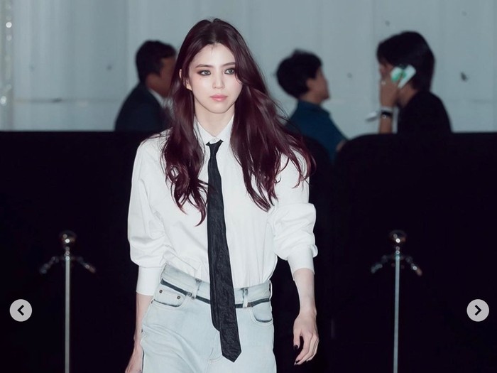 Han So Hee di acara Lady Dior Celebration Exhibition