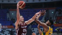 Andrejs Grazulis menjadi pemain yang menonjol dengan 24 poin dan 5 asis. Dilengkapi oleh penampilan baik dari Arturs Zagars dengan 17 poin dan Davis Bertans dengan 14 poin. Sedangkan dari Brazil Bruno Caboclo menjadi top skor bagi timnya dengan 20 poin dan 7 rebound.