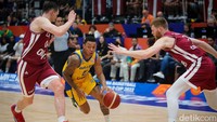 Kuarter akhir menjadi momen kedigdayaan Latvia. Tim yang dilatih Luca Banchi ini tidak memberikan kesempatan bagi Brazil untuk berkembang. Pertahanan yang ketat serta penyerangan yang sempurna.