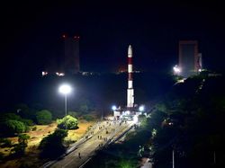 Tak Cuma Mendarat di Bulan, India Juga Jelajahi Matahari