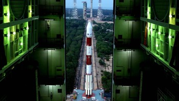 Aditya-L1 dirancang untuk menempuh jarak 1,5 juta km selama empat bulan, jauh dari Matahari yang berjarak 150 juta km dari Bumi. Foto: ISRO