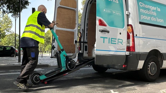 Electric scooter by Tier sharing service are seen in a truck after being removed from a street in Paris as an e-scooter ban is set to take effect in the French capital next week, France, August 23, 2023. REUTERS/Antony Paone