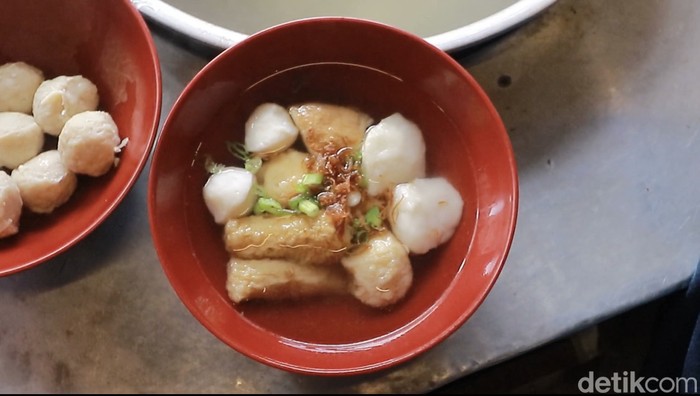 Pedas Gurih Tahu Kok Yen Yen Khas Bangka (Foto: Deni Wahyono)