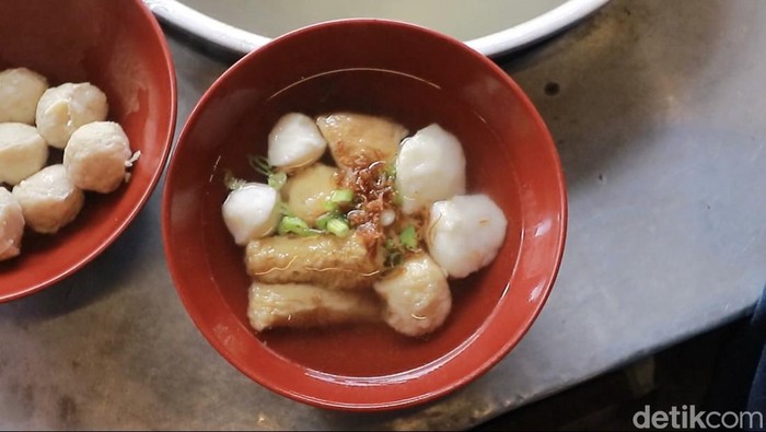 Pedas Gurih Tahu Kok Yen Yen Khas Bangka (Foto: Deni Wahyono)