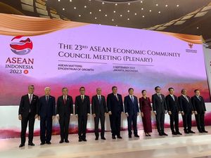 Ekonomi Global Melemah, Airlangga Ajak Negara ASEAN Tingkatkan Kerja Sama