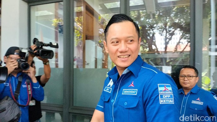 AHY tiba di DPP Demokrat (Anggi Muliawati/detikcom)