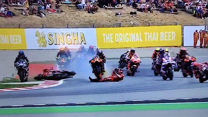 Brad Binder lindas Pecco Bagnaia.