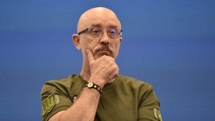 (FILES) Ukraines Minister of Defence Oleksiy Reznikov attends a meeting at the NATO headquarters in Brussels, on June 15, 2023 during a two-day meeting of the North Atlantic Council (NAC) at the level of Defence Ministers on 15-16 June 2023. On september 3, 2023, Ukrainian President Volodymyr Zelensky nominated politician Rustem Umerov to replace Oleksiy Reznikov as Kyivs defence minister, in a surprise move as the war with Russia enters its 19th month. 
