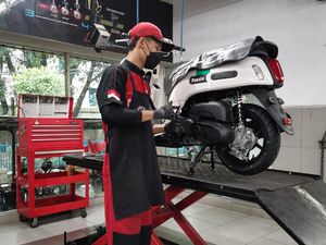 Cara Merawat Motor Matic, Kapan Waktunya Bersihkan CVT?
