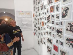 Tangan Kreatif Kasespim Polri yang Hasilkan 347 Karya Lukis