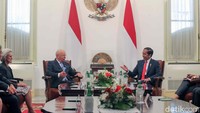 Adapun para pimpinan organisasi internasional itu tengah berada di Jakarta untuk mengikuti rangkaian Konferensi Tingkat Tinggi (KTT) ke-43 ASEAN. Rangkaian KTT ke-43 ASEAN akan diselenggarakan di Jakarta pada Selasa (5/9/2023) hingga Rabu (7/9/2023).  