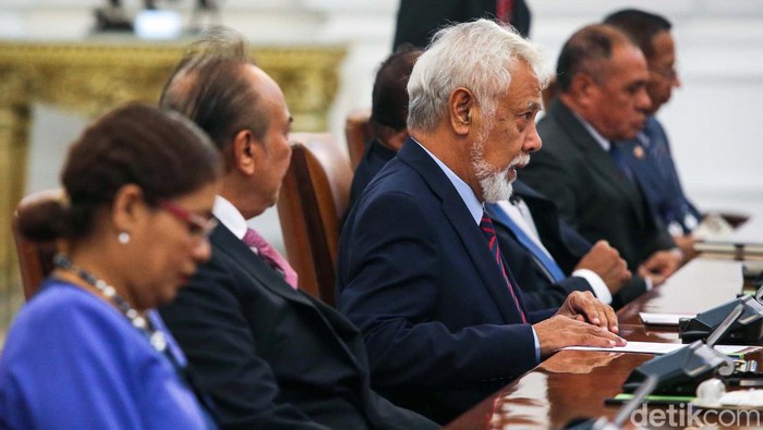 Jokowi Terima Kunjungan Dari Perdana Menteri Xanana Gusmao Presiden Joko Widodo (Jokowi) menerima kunjungan Perdana Menteri (PM) Timor Leste Xanana Gusmao di Istana Merdeka, Senin (4/9/2023). Jokowi mengatakan sebagai saudara, kemitraan Indonesia dan Timor Leste harus semakin dipererat.