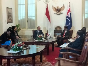 Jelang KTT ASEAN, Jokowi Bertemu PM Cook Islands-PM Vietnam di Istana