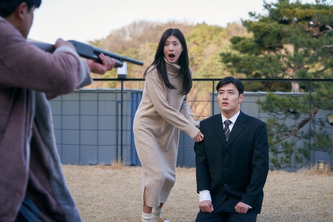Seperti apa kisah Jung So Min dan Kang Ha Neul yang kembali tinggal bersama dengan kenangan yang tersisa? Penggemar dapat menantikan penayangan film 30 Days di bioskop pada 3 Oktober mendatang.   Foto: dok. Mindmark
