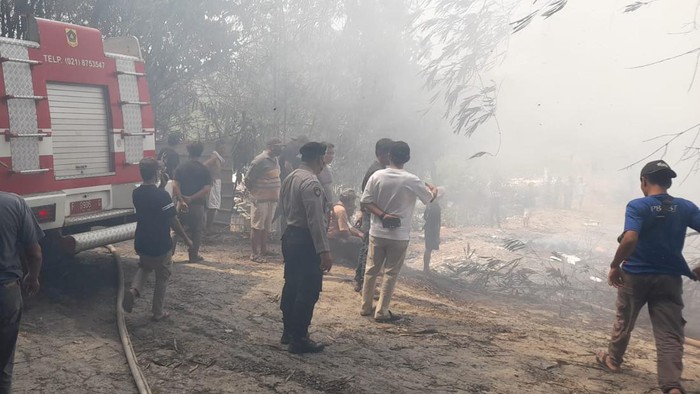 Kebakaran lahan di Bogor