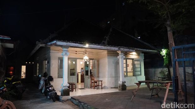 Kopi Rumahan, Hadirkan Konsep Ngopi Layaknya di Rumah Sendiri