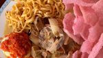 Lamak Bana! 20 Ketupat Sayur Padang Berlauk Komplet