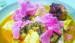 Lamak Bana! 20 Ketupat Sayur Padang Berlauk Komplet