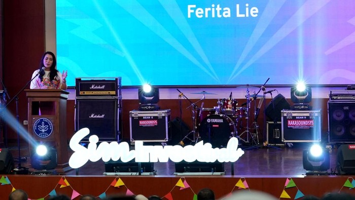 Literasi Investasi untuk Mahasiswa dengan Cara Unik Tingginya minat anak muda di bidang investasi mendorong SimInvest untuk menggelar SimInvestival Goes to Campus: IPB. Begini potret keseruannya.