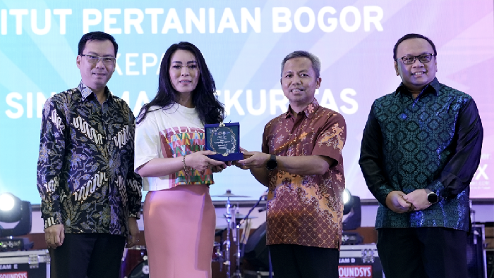 Literasi Investasi untuk Mahasiswa dengan Cara Unik Tingginya minat anak muda di bidang investasi mendorong SimInvest untuk menggelar SimInvestival Goes to Campus: IPB. Begini potret keseruannya.