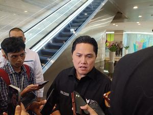 Geber Energi Terbarukan, Erick Ingin Danau di RI Dipasang PLTS
