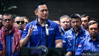 AHY memberikan selamat karena Anies meminang Ketum PKB Muhaimin Iskandar (Cak Imin) sebagai bakal cawapres. PD juga sudah keluar dari koalisi pendukung Anies.  