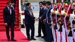 Momen Menparekraf Sandiaga Uno Sambut Kedatangan PM Vietnam