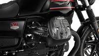 Moto Guzzi V7 Stone Special Edition mengusung peningkatan performa. Berkat perpaduan antara Arrow exhaust system dan Moto Guzzi tailpipe, motor ini diklaim memiliki tenaga 49 kW pada 6.700 rpm dan torsi maksimum mencapai 75 Nm pada 4.900 rpm. Foto: Dok. Moto Guzzi