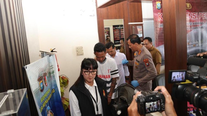 Pelaku PIJ residivis kasus perampokan saat diamankan Polisi. (Istimewa)