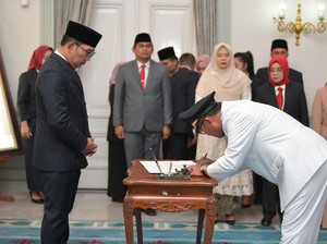 Iwan Setiawan Dilantik Jadi Bupati Bogor, Isi Garasinya Cuma KLX?