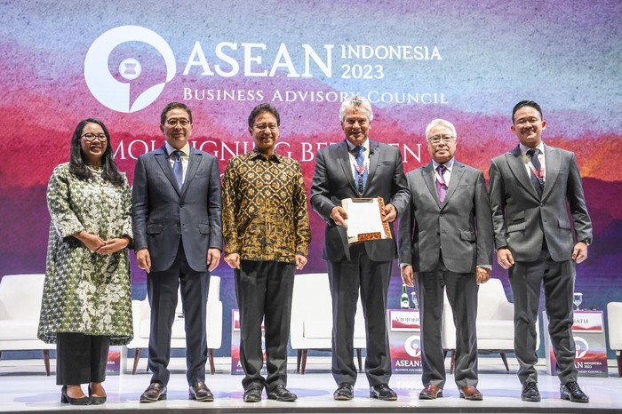 Pembukaan ASEAN Business & Investment Summit (ABIS) 2023