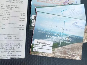 Sambat Pelancong Bukit Paralayang Gunungkidul Kena Retribusi Dobel