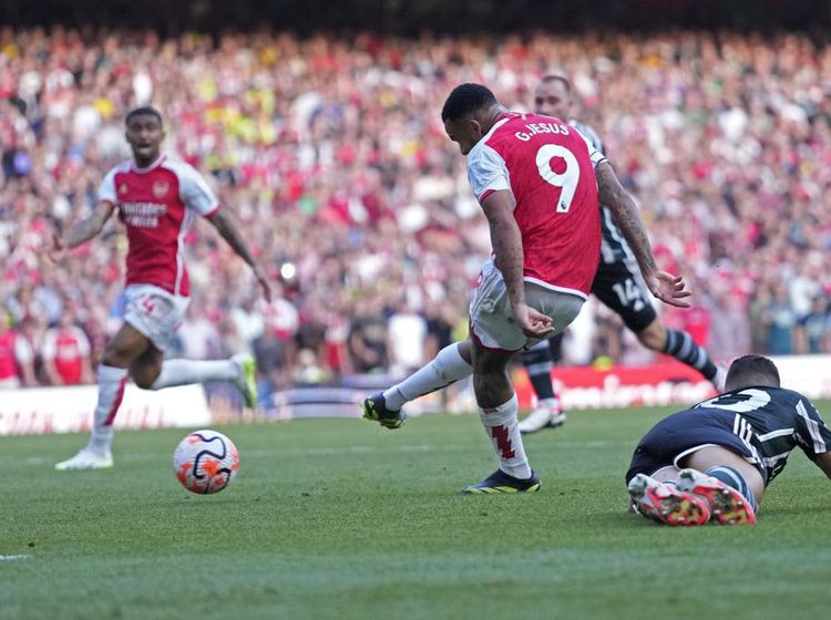 Momen Kemenangan Dramatis Arsenal Atas MU di Emirates Stadium
