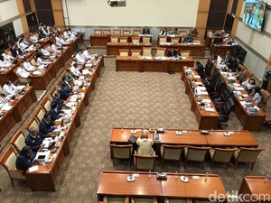 Rapat di DPR, Yasonna Paparkan Pagu Anggaran Kemenkumham 2024 Rp 18 T