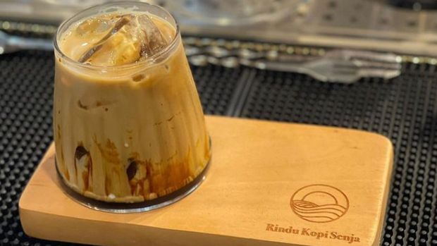 Rindu Kopi Senja Surabaya.
