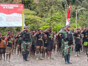 Tingkatkan Jiwa Nasionalis, TNI dan Masyarakat Upacara di Distrik Dal Nduga